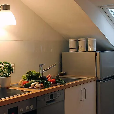 Ferienwohnung Familie Lindner * לינדאו