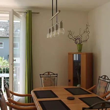 דירה Ferienwohnung Familie Lindner *