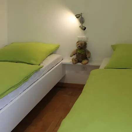 Ferienwohnung Familie Lindner * לינדאו